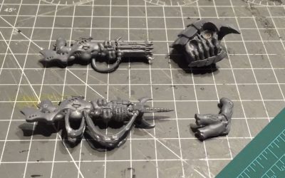 Tyranid Hive Guard: Magnetising the gun arms